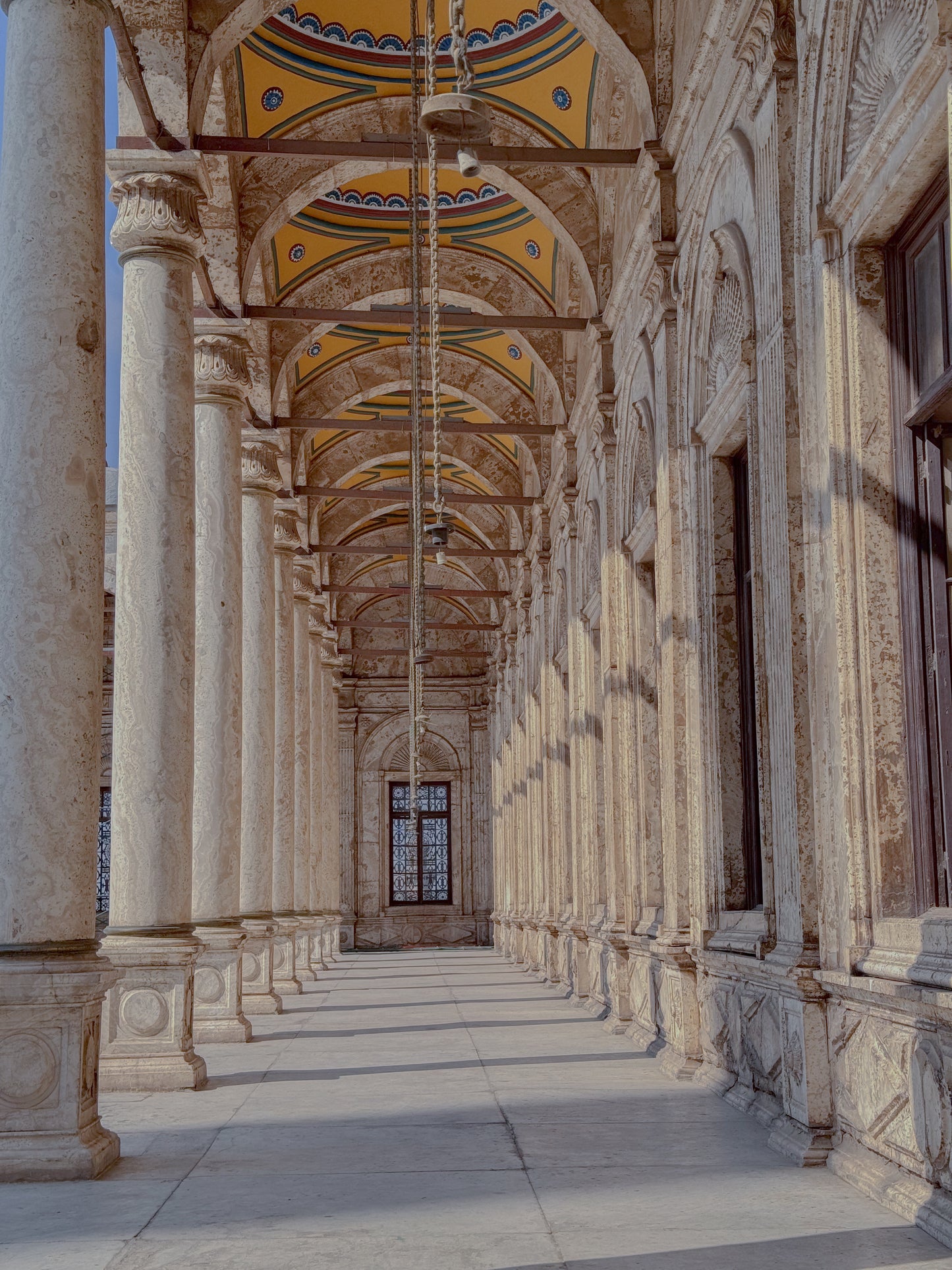 📘 Mini Booklet: Choosing the Correct iPhone Lens for Every Shot